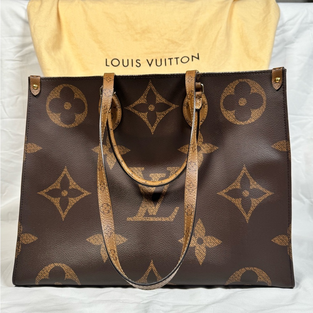 SOLD Luis Vuitton On the Go MM